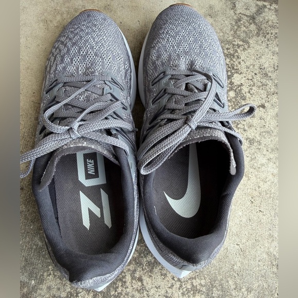 Nike Air Zoom‎ Pegasus 36 Running Gray and Black Sneakers Sz-8. J main image 14